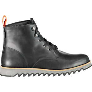 Levi's Elevated Black Ankle Boots with Contrasting Sole