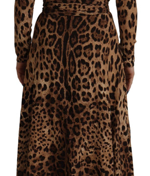 Dolce &amp; Gabbana Elegante vestido largo evasé con cuello en V en marrón