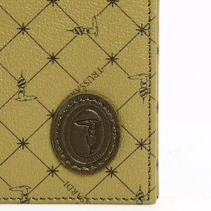 Elegante cartera Trussardi de piel Crespo verde con monograma