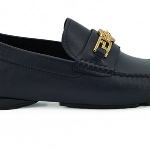 Mocasines Versace elegantes de piel de becerro azul marino