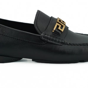 Mocasines Versace elegantes de piel de becerro negra para hombre