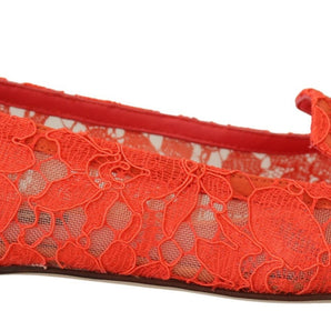 Dolce &amp; Gabbana Zapatos planos Vally elegantes de encaje en rojo coral