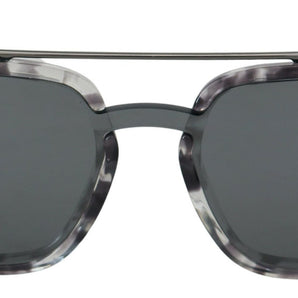 Dolce &amp; Gabbana Impresionantes gafas de sol de acetato gris