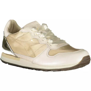 Zapatilla Diadora Beige Con Cordones Y Detalles En Contraste