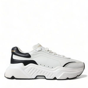 Dolce &amp; Gabbana Zapatillas elegantes de cuero Daymaster en blanco y negro