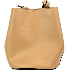 Burberry Lorne Bolso pequeño tipo cubo de cuero color camel con cuadros Haymarket