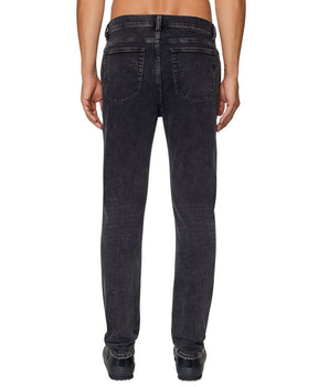 Vaqueros y pantalón de algodón negro de Diesel