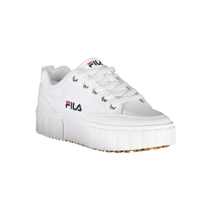 Zapatillas Fila Chic con cuña blanca y detalle bordado