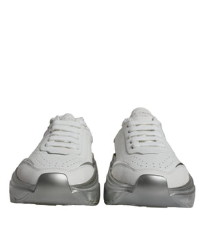 Dolce &amp; Gabbana Zapatillas bajas Daymaster plateadas y blancas Zapatos