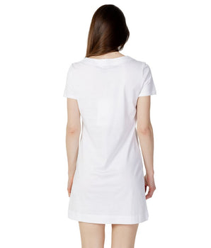 Pantalón corto de algodón blanco Love Moschino