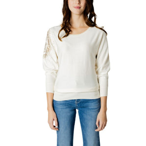 Camiseta y tops de viscosa blanca Guess