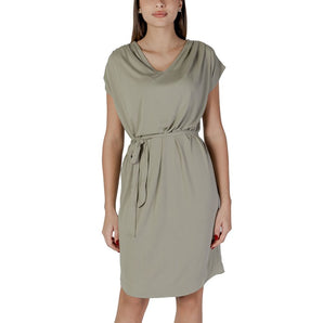 B.Young Vestido Modal Verde