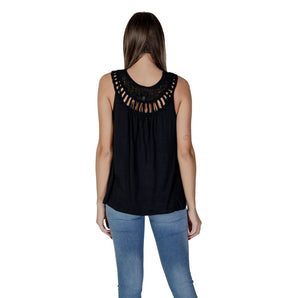 B.Young Camiseta y tops de viscosa negros