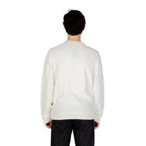 Hamaki-Ho White Acrylic Sweater