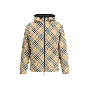 Chaqueta impermeable reversible de Burberry