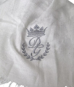 Bufanda con flecos y chal de cachemira gris de Dolce &amp; Gabbana