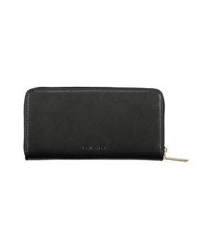 Calvin Klein Elegant Multi-Compartment Designer Wallet