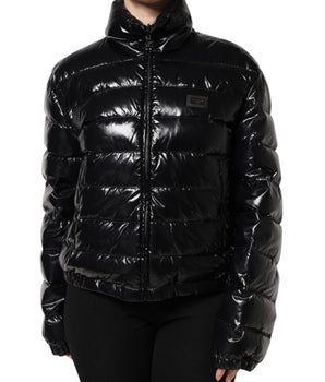 Chaqueta acolchada con cremallera completa y placa del logotipo en negro de Dolce &amp; Gabbana