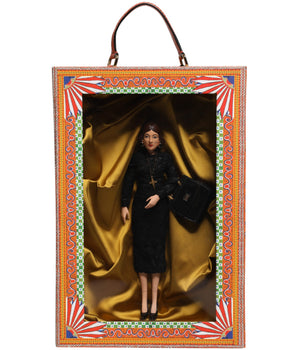 Muñecas sicilianas de cuero y cerámica de Dolce &amp; Gabbana con vestido negro