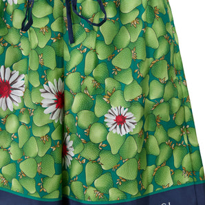 Pantalones cortos de seda con estampado de flores verdes de Gucci