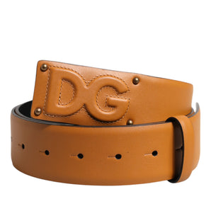 Cinturón de cuero marrón con hebilla y logotipo DG en relieve de Dolce &amp; Gabbana