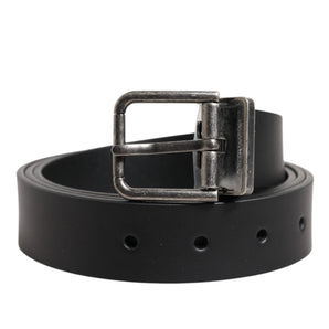 Cinturón clásico de cuero negro con hebilla metálica de Dolce &amp; Gabbana