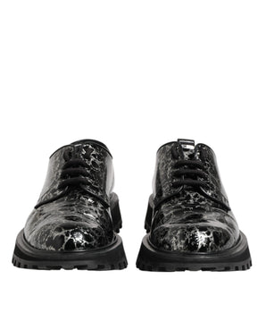 Zapatos Derby gruesos de piel de becerro en blanco y negro de Dolce &amp; Gabbana
