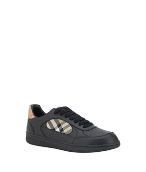 Burberry Black Calf Leather Bos Taurus Low Top Sneakers