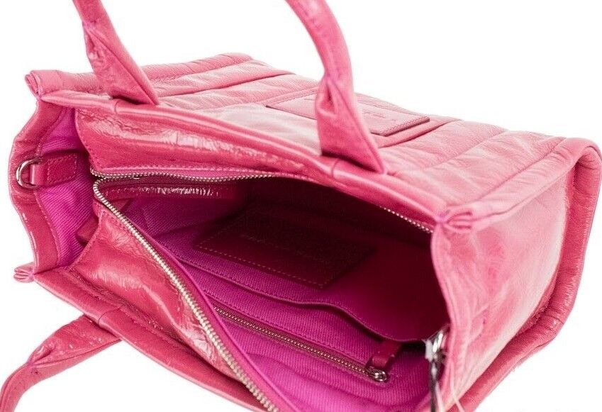 A twist in the war over fake handbags | Business Insurance
